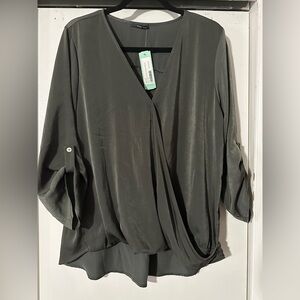 WEST KEI
Allan Surplice Satin Tie Sleeve Blouse
Olive - XL